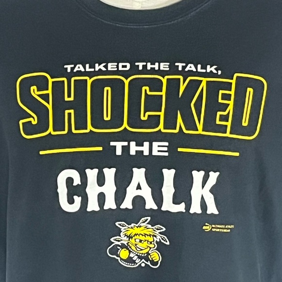 Gildan Wichita State Shockers Talked The Talk Shocked The Chalk T-Shirt - Picture 2 of 7